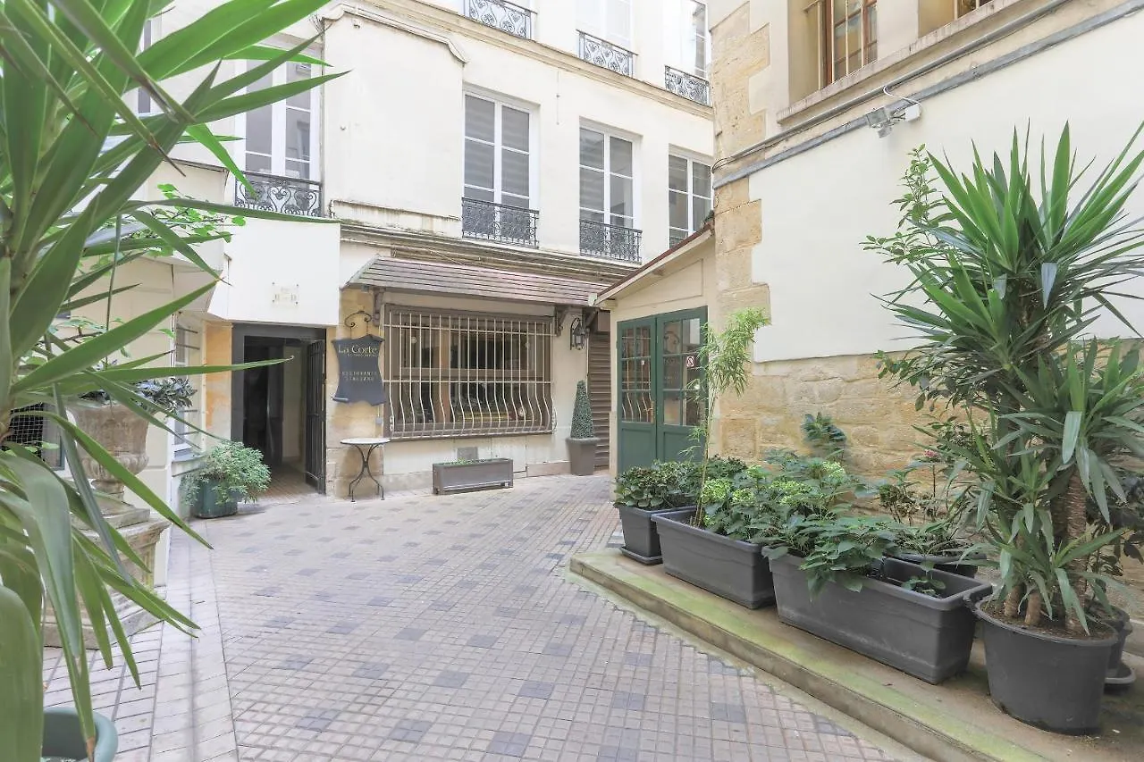 Louvre Charmant Studio 파리 아파트